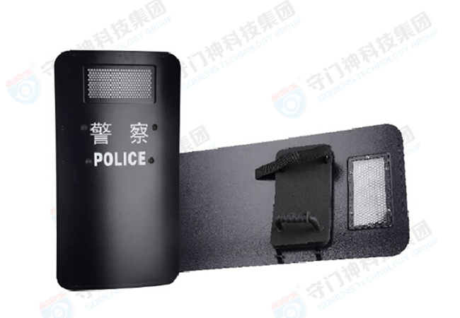 警務(wù)人員如何使用守門神防暴盾牌？
